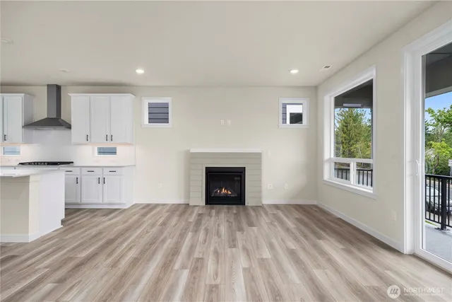 $844,990 | 17530 Northeast Midnight Sun Loop, Poulsbo, WA 98370