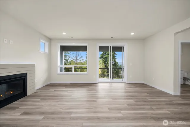 $844,990 | 17530 Northeast Midnight Sun Loop, Poulsbo, WA 98370