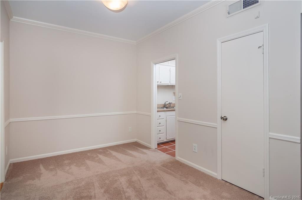 5945 Quail Hollow Road, Unit A Charlotte, NC 28210 - Photo 7 of 19 a view of an empty room