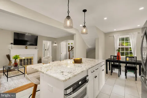 $1,215,000 | 1407 North Inglewood Street, Arlington, VA 22205