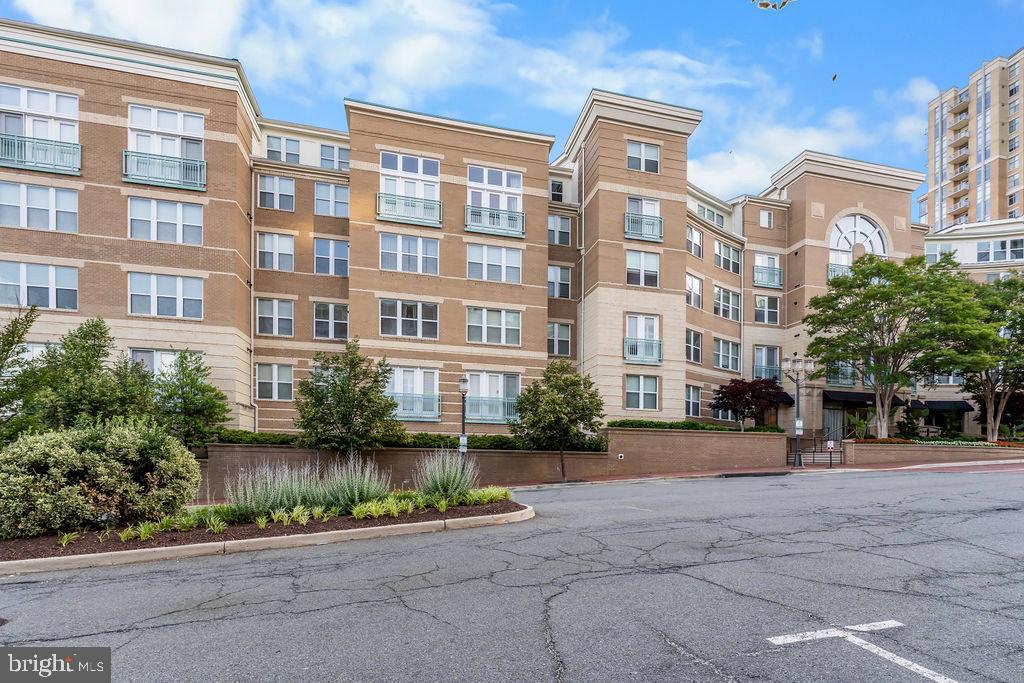 12000 Market Street, Unit 210 Reston, VA 20190 - Photo 34 of 69