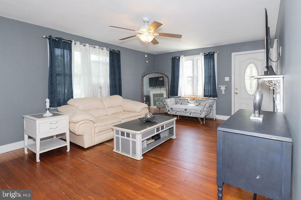 19 South 1st Road Hammonton, NJ 08037 - Photo 6 of 32