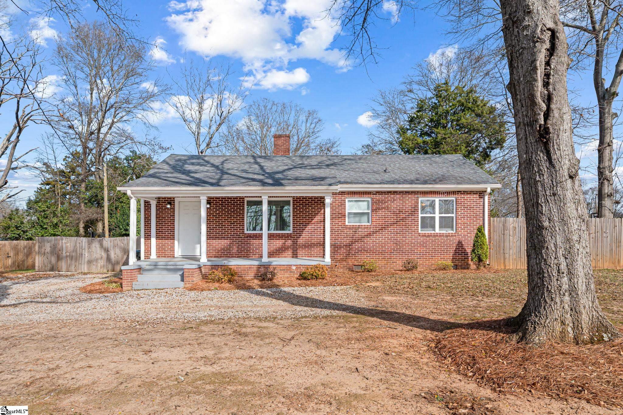 805 South Main Street Fountain Inn, SC 29644 - Photo 1 of 42