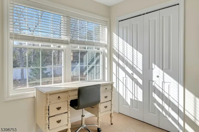 $380,000 | 19 Gregg Court, Newton, NJ 07860