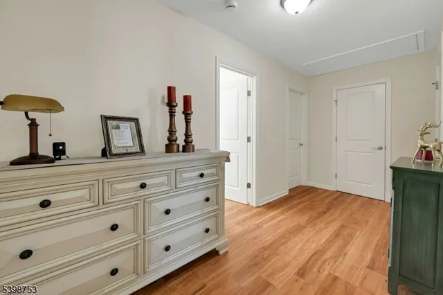 $380,000 | 19 Gregg Court, Newton, NJ 07860