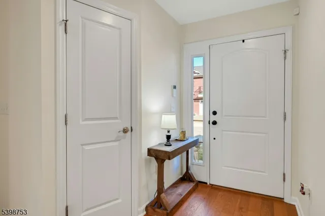 $380,000 | 19 Gregg Court, Newton, NJ 07860