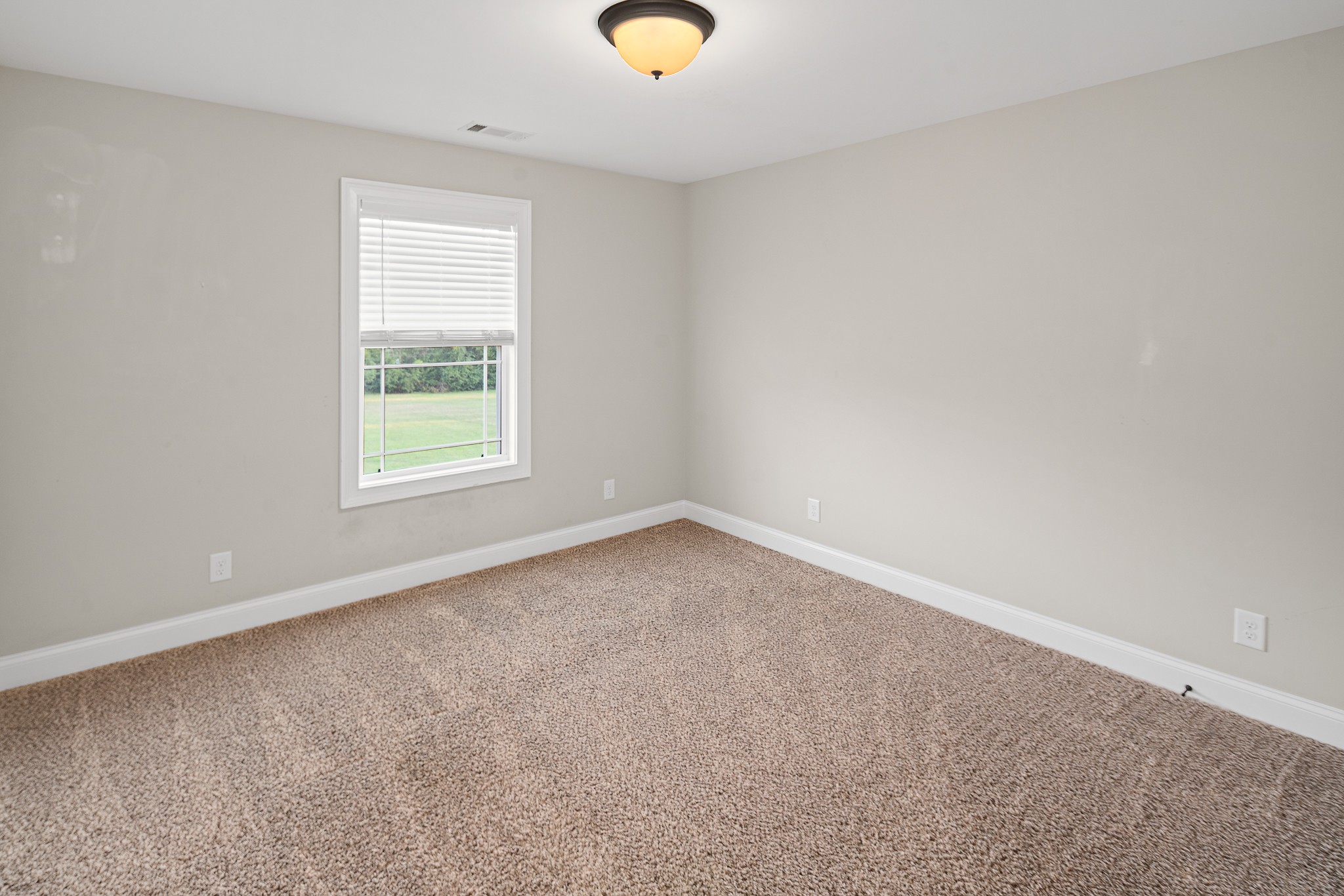 330 Bates Road Lebanon, TN 37087 - Photo 32 of 53 an empty room with a window