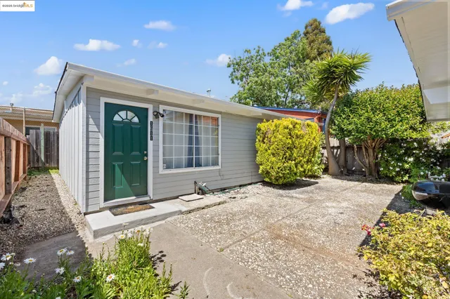 $995,000 | 1611 Julia Street, Berkeley, CA 94703