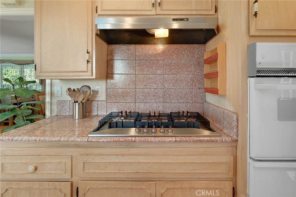 27045 Springcreek Road Rancho Palos Verdes, CA 90275 - Photo 15 of 41