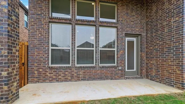 $2,550 | 2004 Foggy Wds Lane, Anna, TX 75409