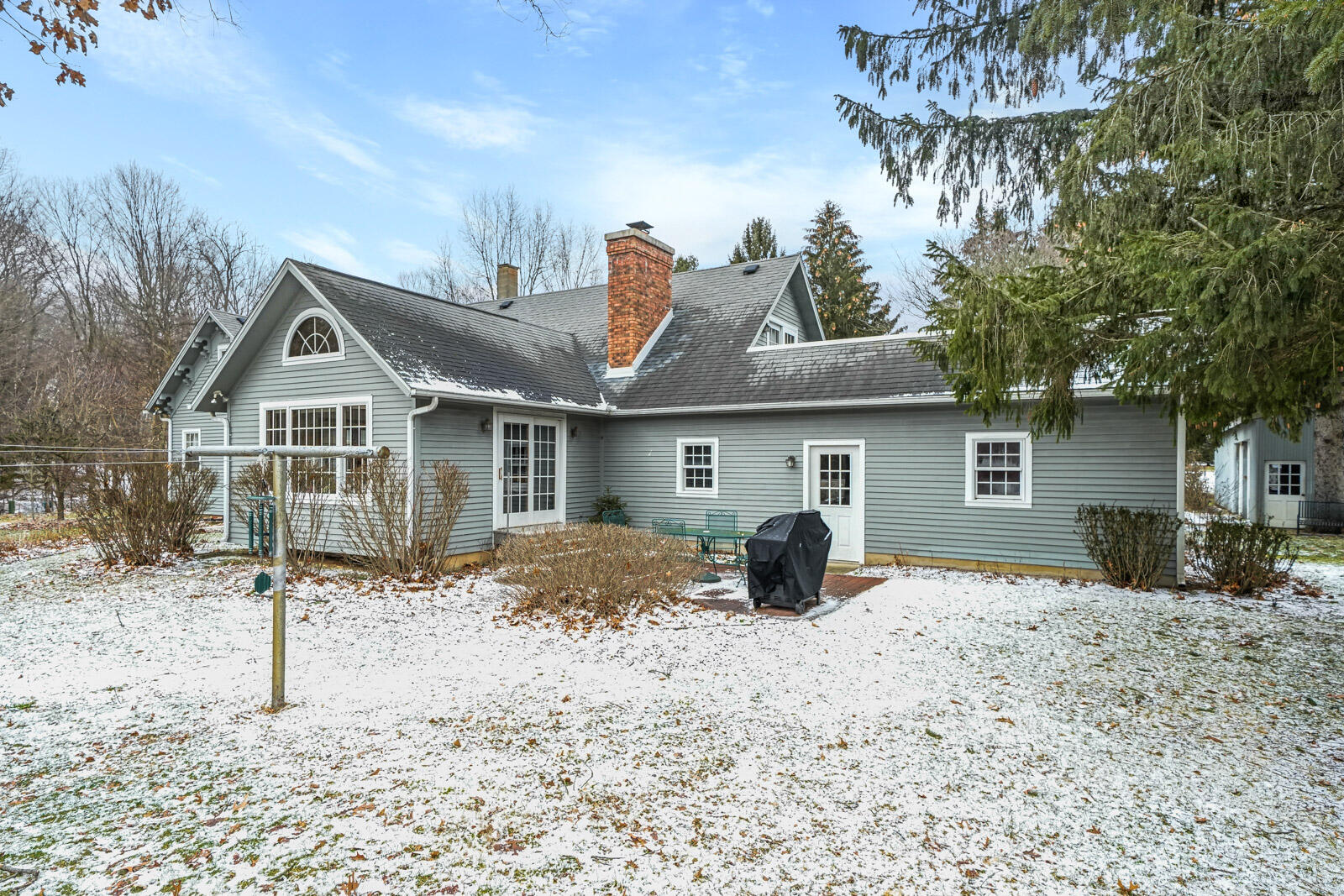 65773 Dailey Road Edwardsburg, MI 49112 - Photo 5 of 42 65773 Dailey Road (66) (47 of 66)