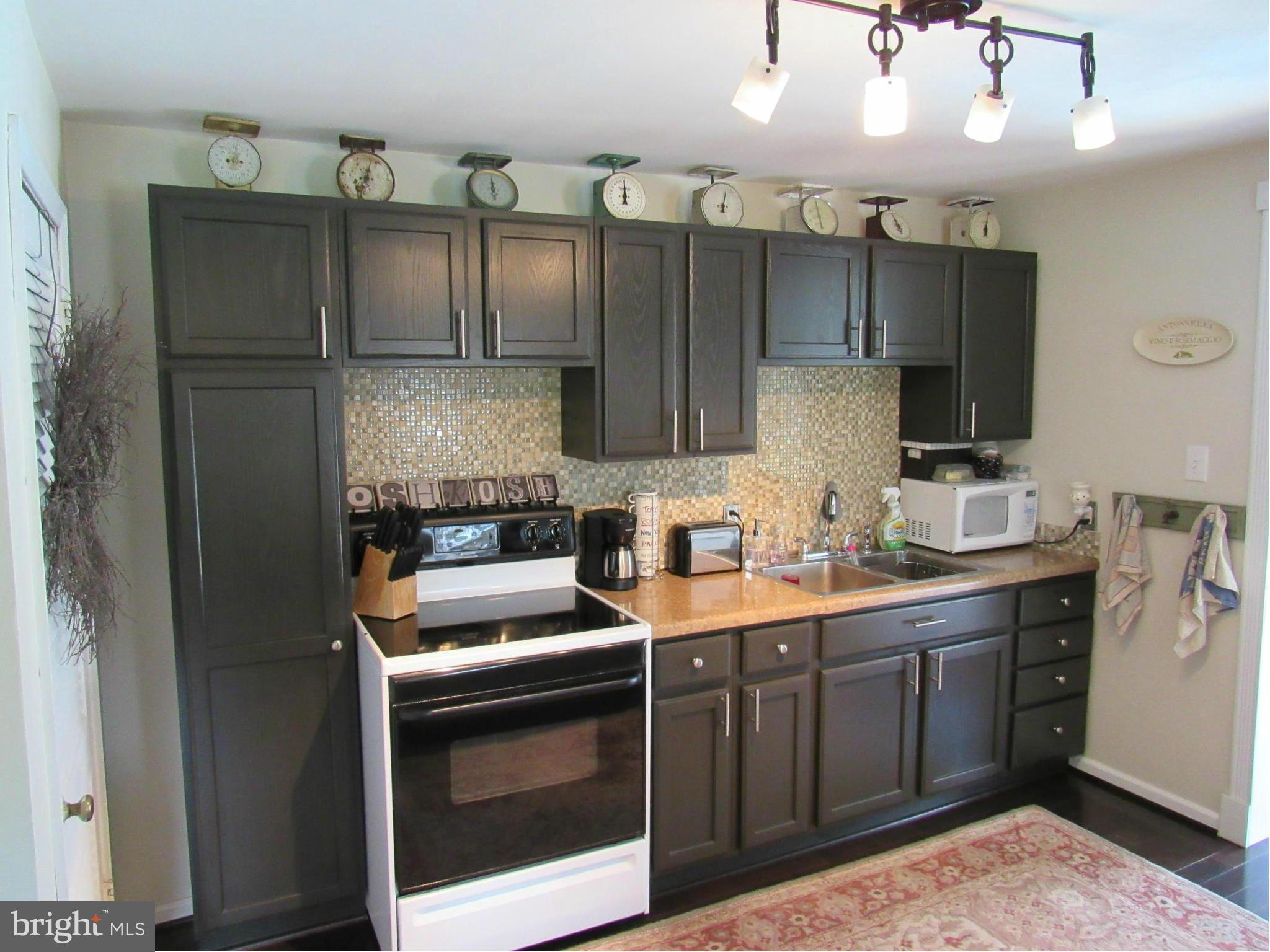 15927 Livingston Road Accokeek, MD 20607 - Photo 16 of 30 Kitchen
