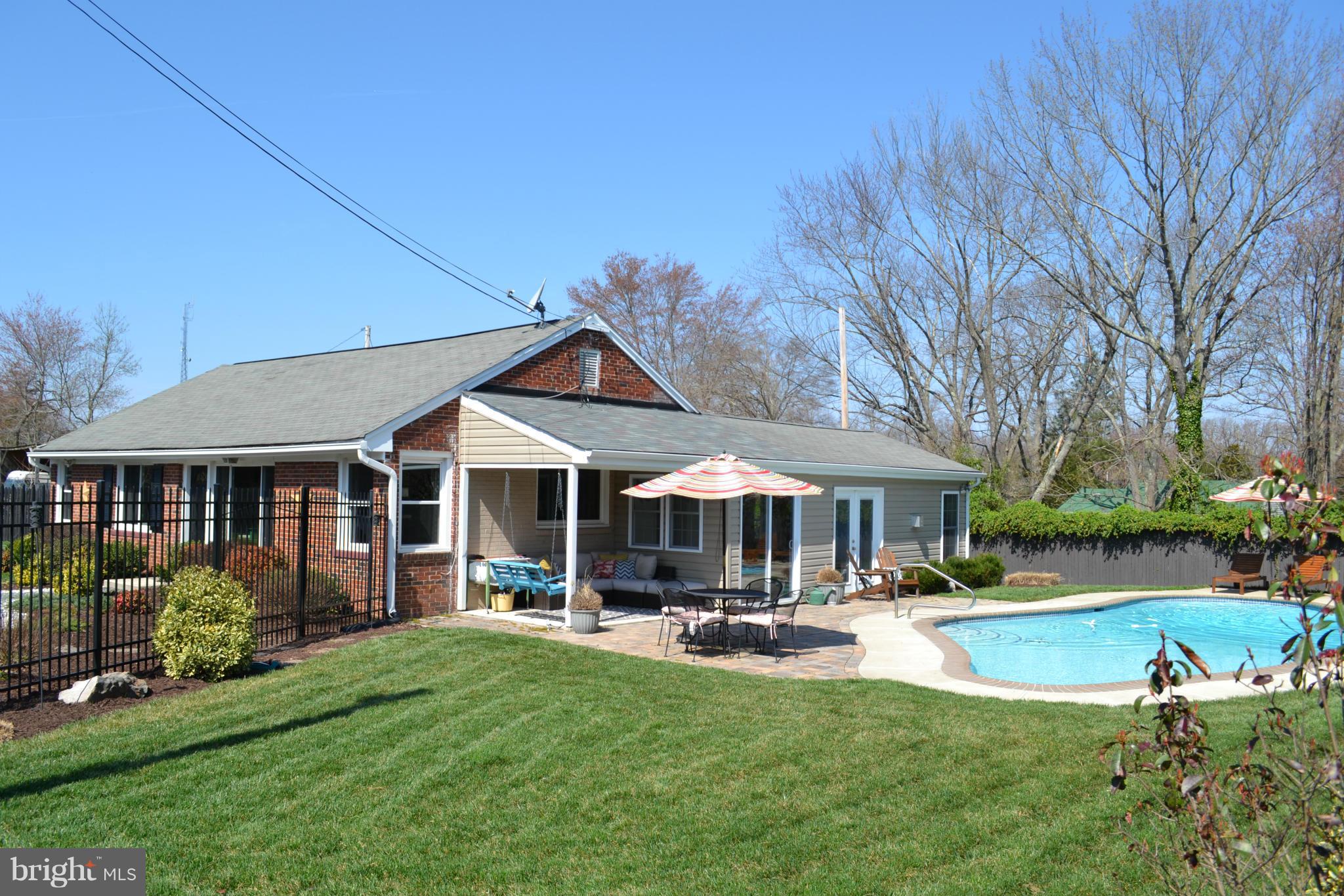15927 Livingston Road Accokeek, MD 20607 - Photo 7 of 30 Exterior (General)