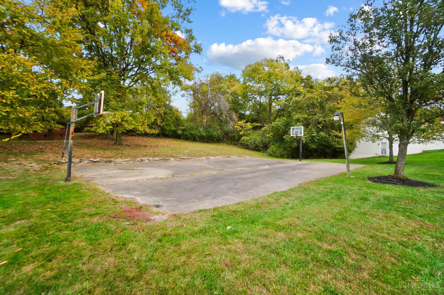 L Apple Ridge Lane Cincinnati, OH 45236 - Photo 2 of 8 Gallery Image 2