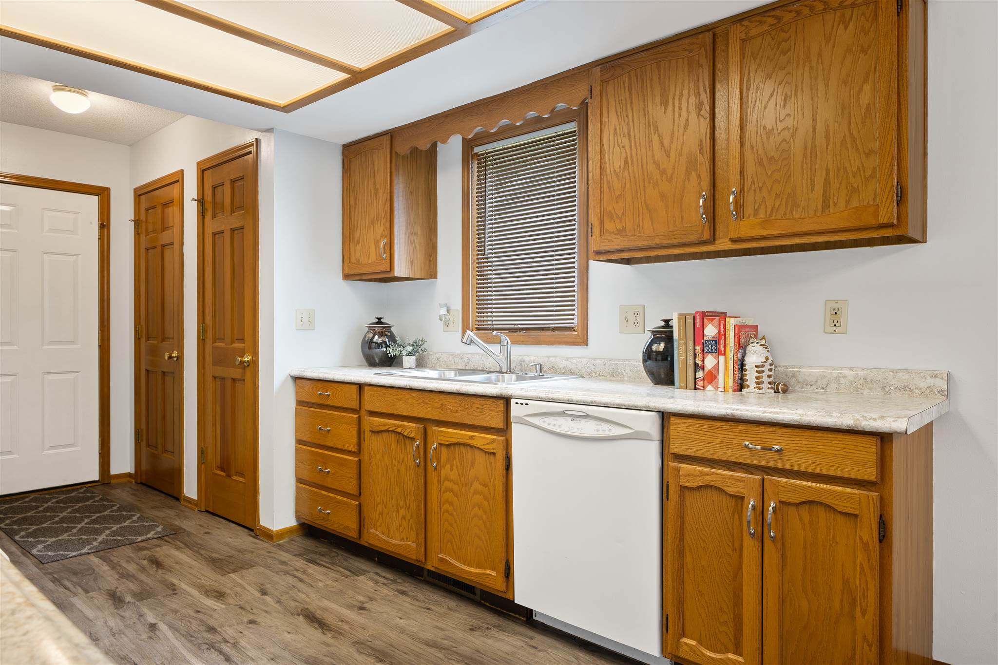 9624 Mariners Ridge Drive Fort Wayne, IN 46819 - Photo 11 of 26 Gallery Image 11