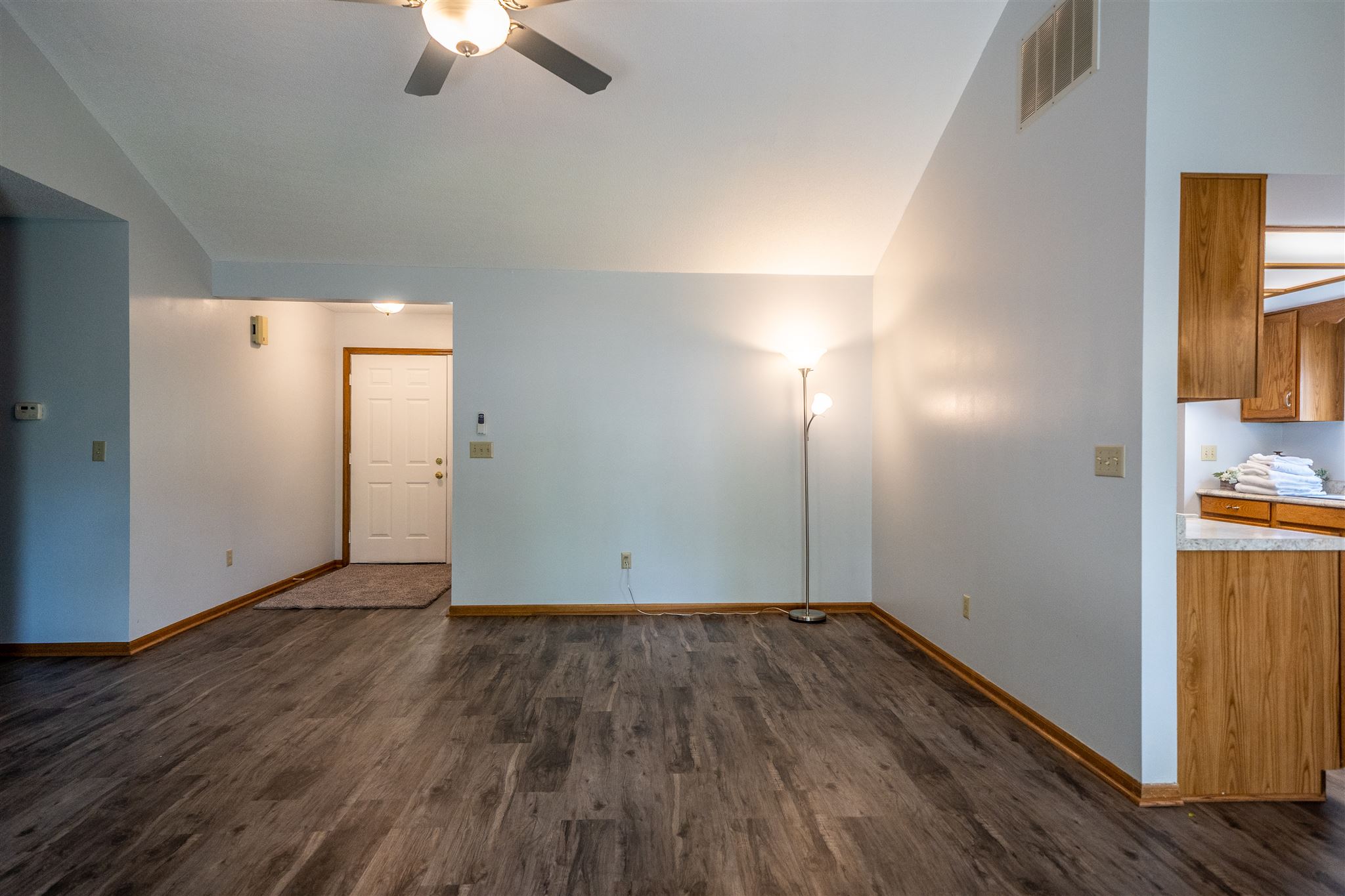 9624 Mariners Ridge Drive Fort Wayne, IN 46819 - Photo 5 of 26 Gallery Image 5