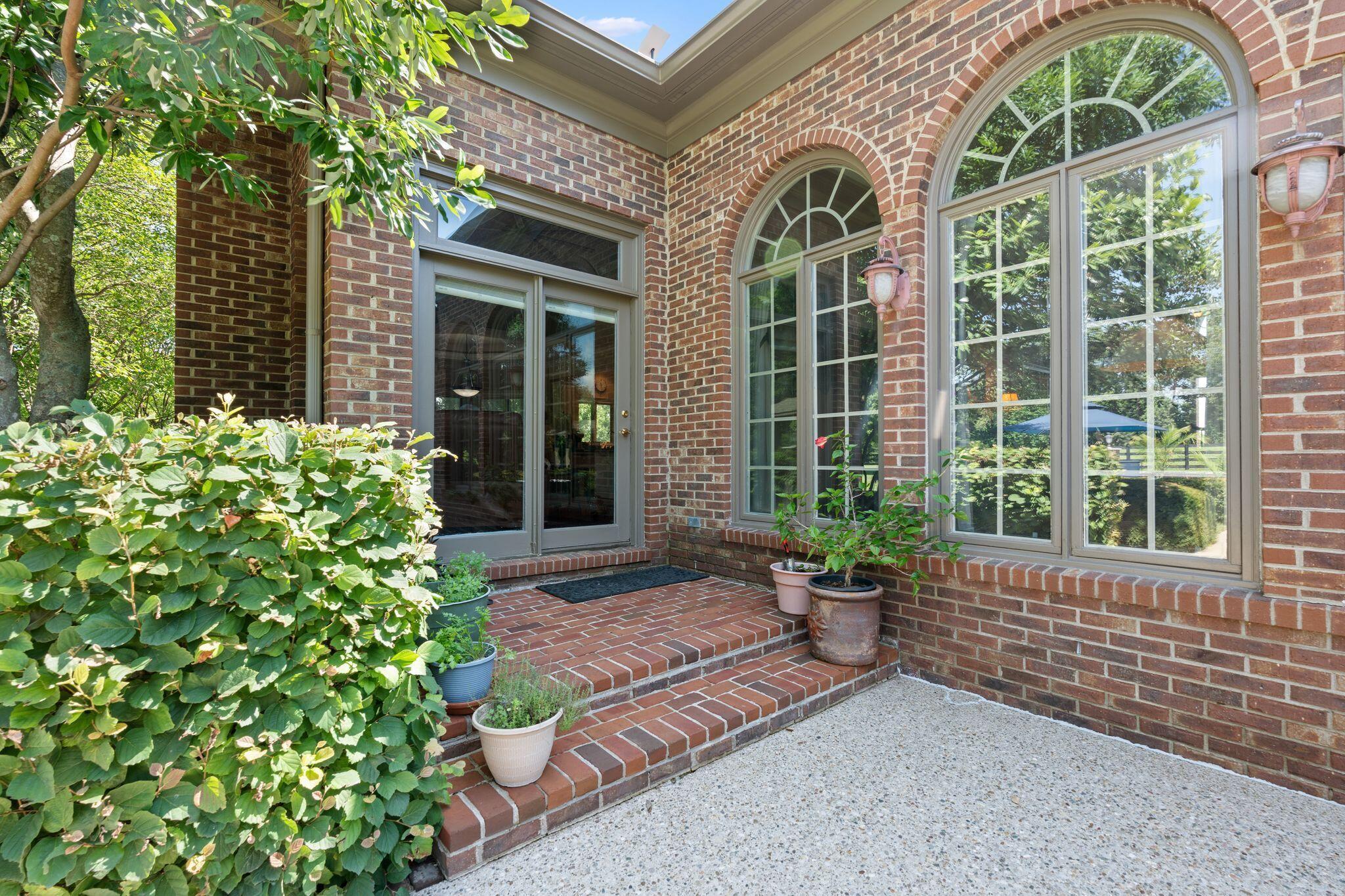 3905 North Cleveland Road Lexington, KY 40516 - Photo 124 of 188 163_F2008686