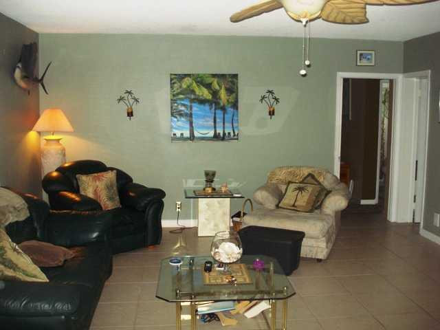 3204 Colony Club Road, Unit 1 Pompano Beach, FL 33062 - Photo 11 of 16 Dining Room