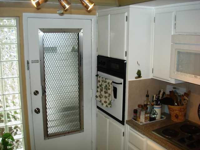 3204 Colony Club Road, Unit 1 Pompano Beach, FL 33062 - Photo 14 of 16 Kitchen