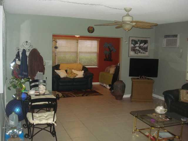 3204 Colony Club Road, Unit 1 Pompano Beach, FL 33062 - Photo 5 of 16 Living Room
