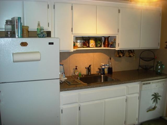 3204 Colony Club Road, Unit 1 Pompano Beach, FL 33062 - Photo 9 of 16 Kitchen