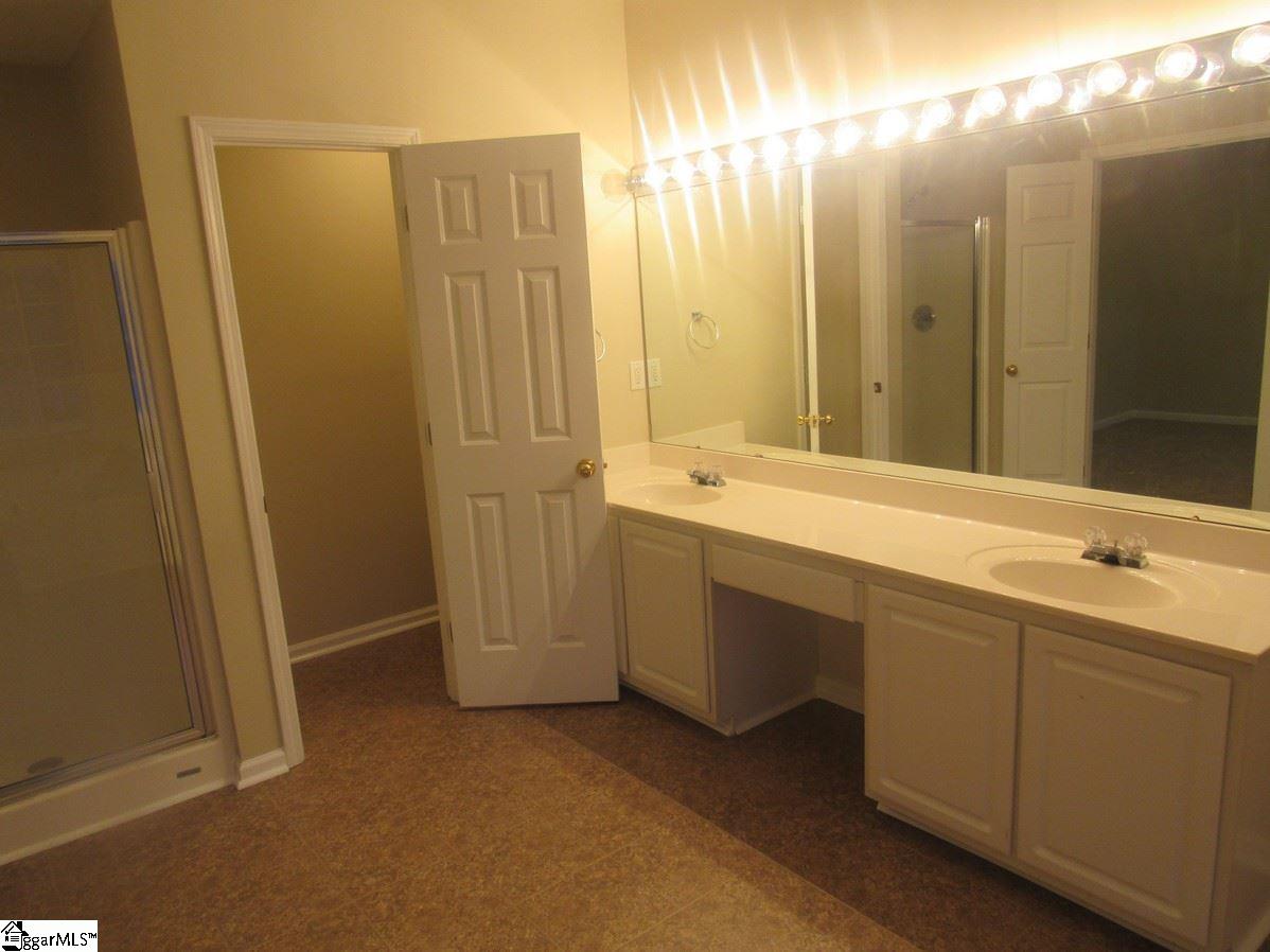 13 Brunner Court Greer, SC 29650 - Photo 11 of 16 Gallery Image 11