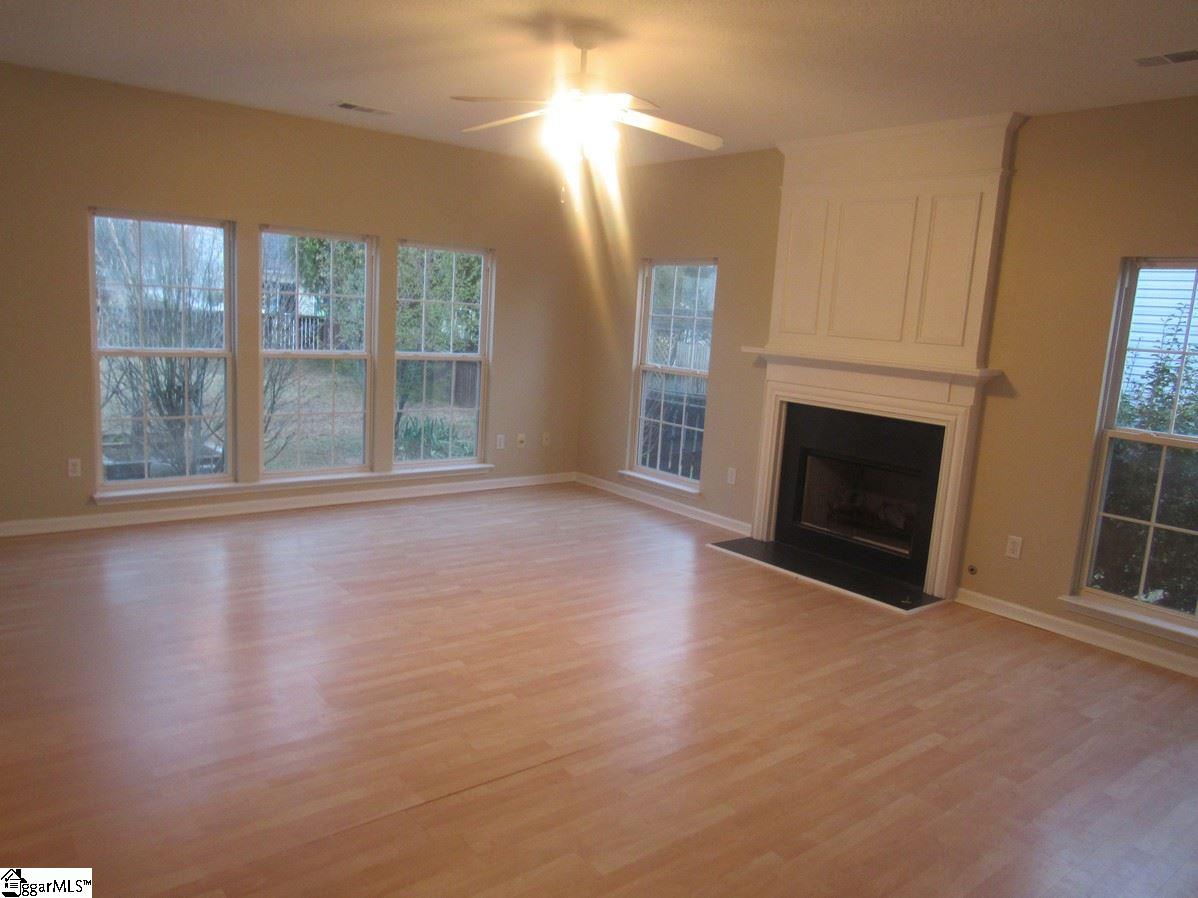 13 Brunner Court Greer, SC 29650 - Photo 3 of 16 Gallery Image 3