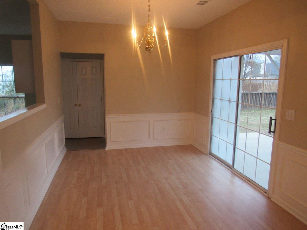 13 Brunner Court Greer, SC 29650 - Photo 4 of 16 Gallery Image 4