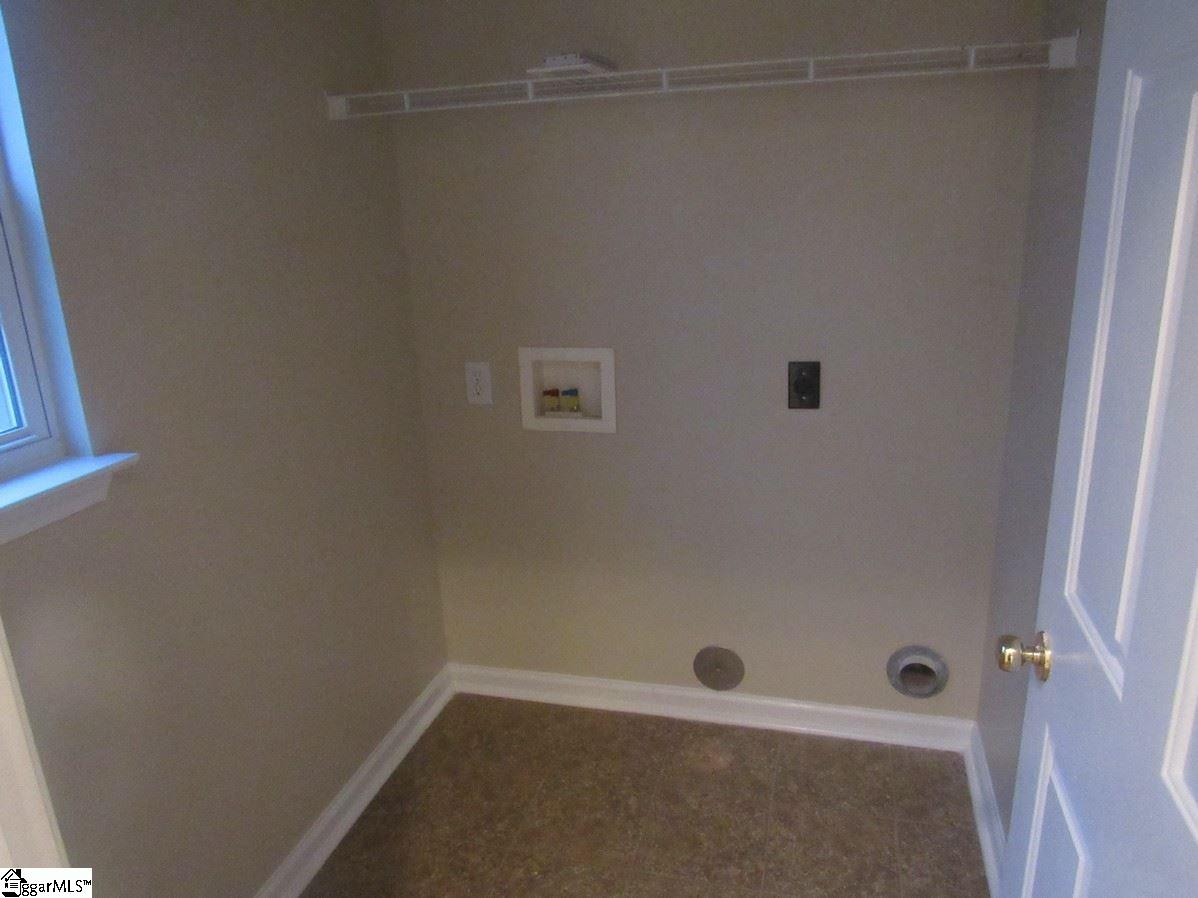 13 Brunner Court Greer, SC 29650 - Photo 7 of 16 Gallery Image 7