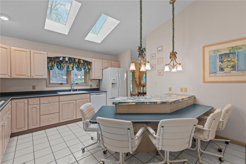 6187 Baker School Road Trafford, PA 15085 - Photo 11 of 29 Gallery Image 11