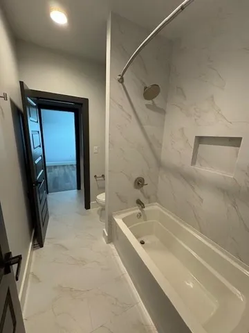 $3,100 | 4324 Barnard Street, Metairie, LA 70001