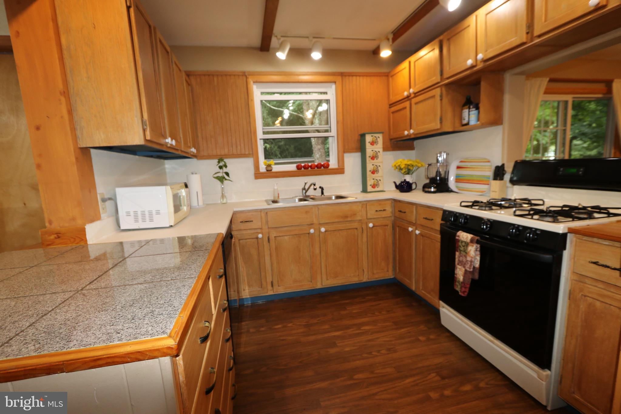 11078 Central Avenue Ridgely, MD 21660 - Photo 13 of 48 great working area