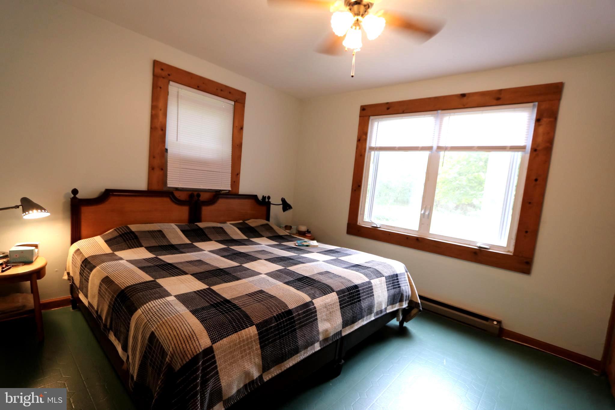 11078 Central Avenue Ridgely, MD 21660 - Photo 20 of 48 great breezes and natural light