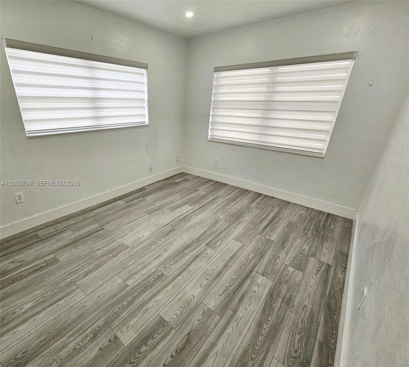 464 East 13th Street, Unit 464 Hialeah, FL 33010 - Photo 4 of 7