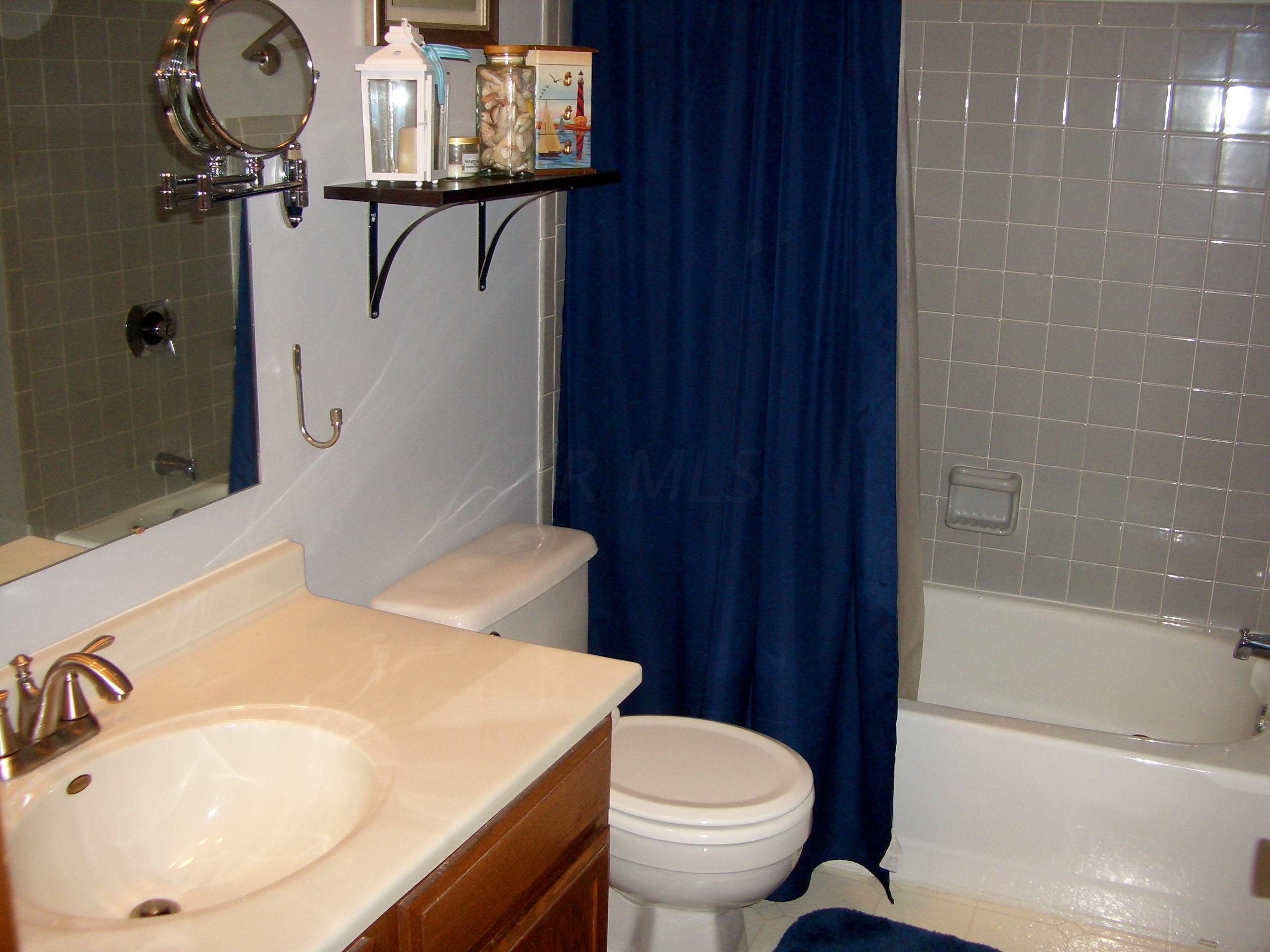 1138 Riva Ridge Boulevard Columbus, OH 43230 - Photo 18 of 31 Gallery Image 18