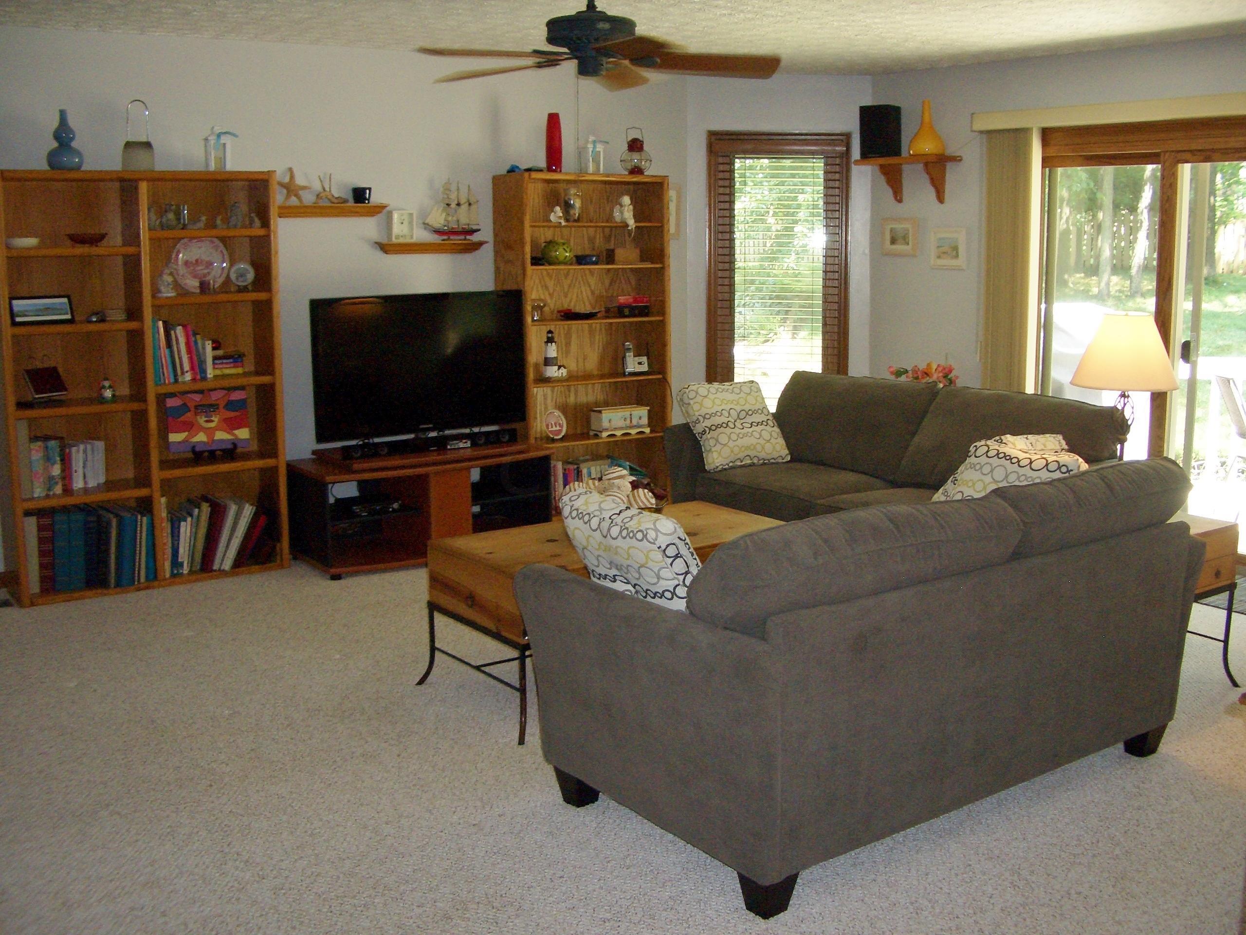 1138 Riva Ridge Boulevard Columbus, OH 43230 - Photo 7 of 31 Gallery Image 7