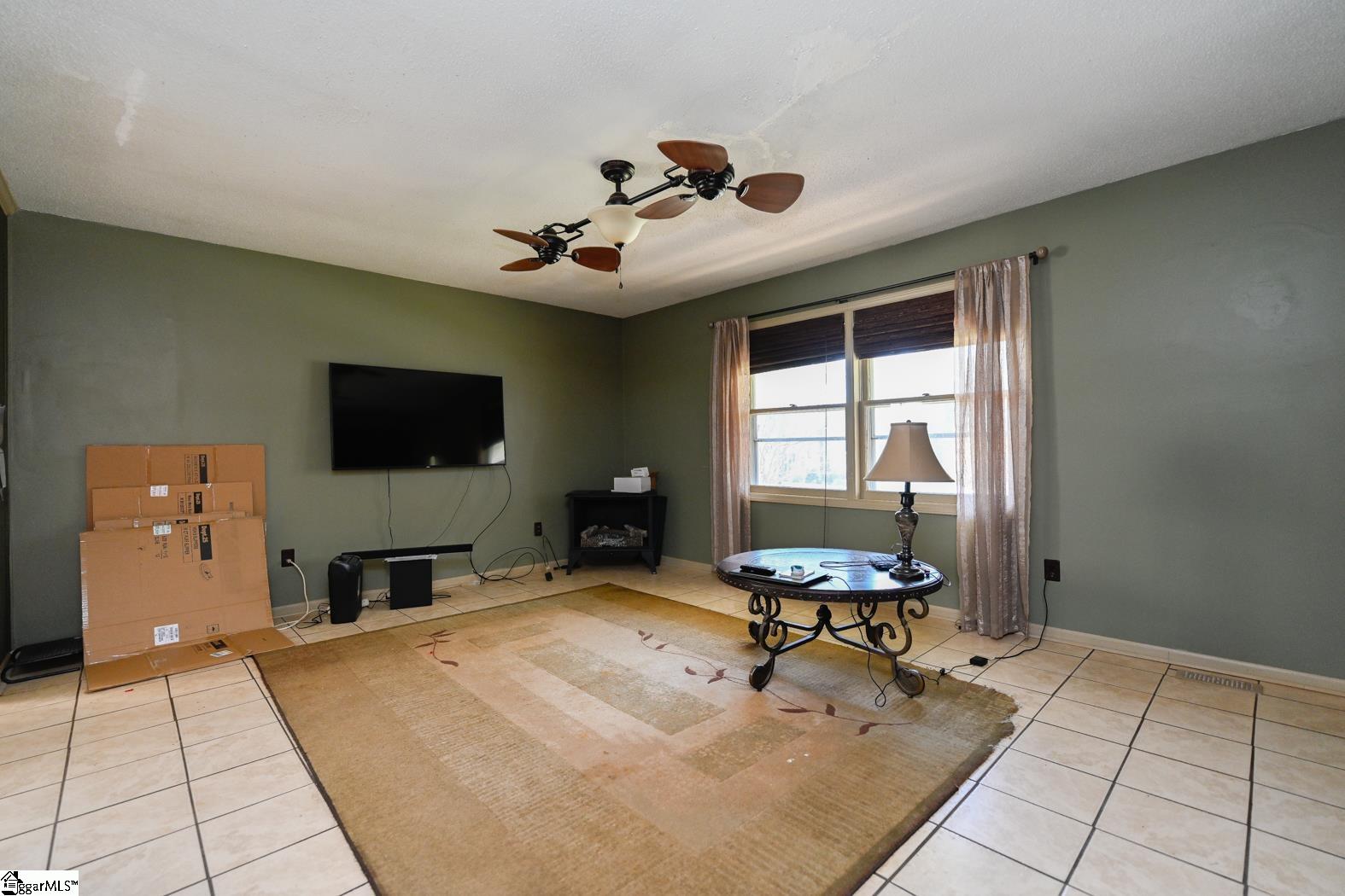 200 Whitmire Road Easley, SC 29640 - Photo 4 of 16 Gallery Image 4
