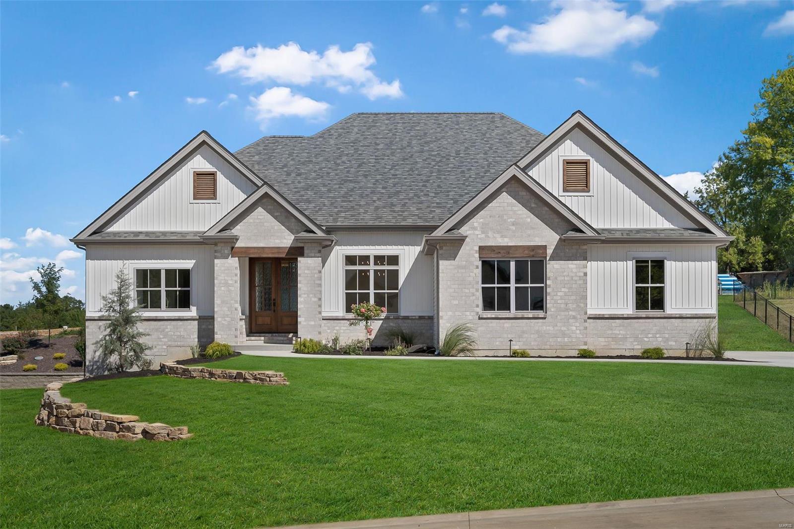 507 Hawthorne Ridge Foristell, MO 63348 - Photo 1 of 42