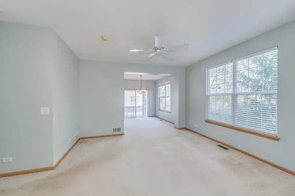 $209,000 | 1492 Cambria Drive, Unit 6, DeKalb, IL 60115