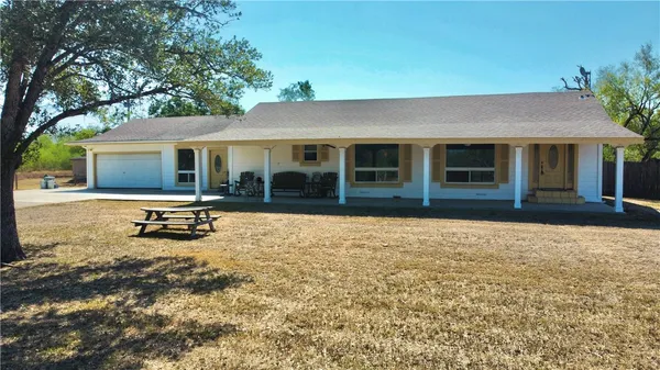 $325,000 | 150 A County Road 336, Alice, TX 78332