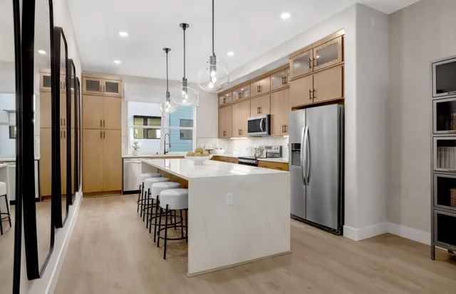 $1,730,120 | 2457 Willow Way, San Mateo, CA 94403