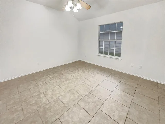 $315,000 | 2601 Crestwood Drive, Burleson, TX 76028