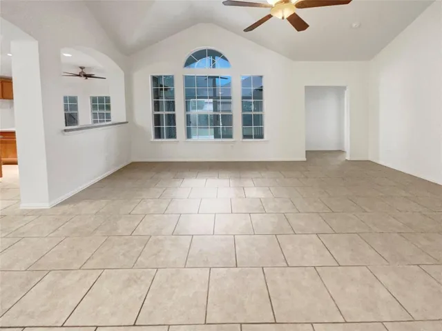 $315,000 | 2601 Crestwood Drive, Burleson, TX 76028