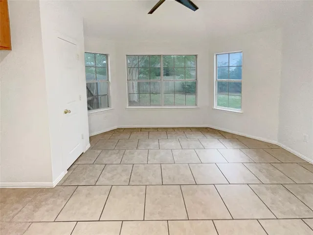 $315,000 | 2601 Crestwood Drive, Burleson, TX 76028