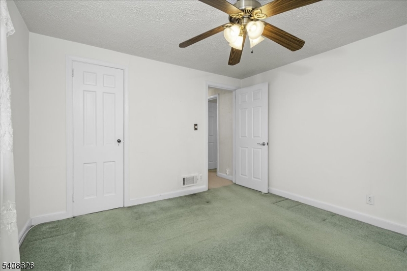 112 Union Street Cedar Grove, NJ 07009 - Photo 28 of 43