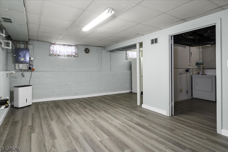 112 Union Street Cedar Grove, NJ 07009 - Photo 34 of 43