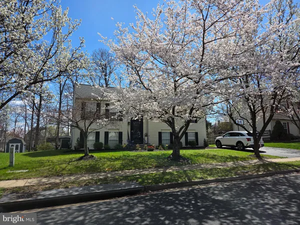 $2,900 | 20580 Triple Crown Court, Ashburn, VA 20147