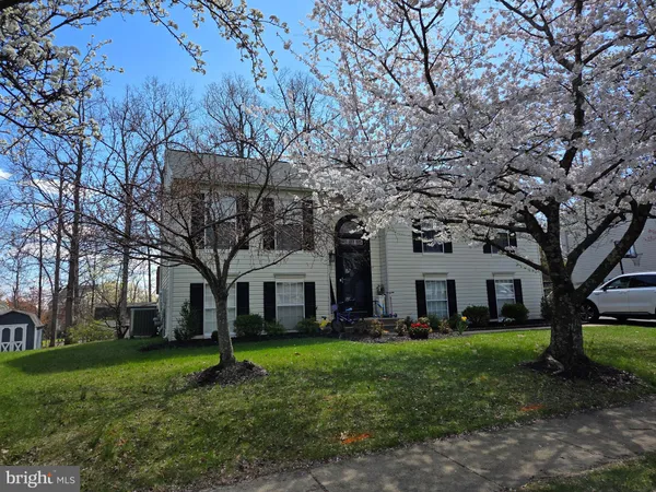 $2,900 | 20580 Triple Crown Court, Ashburn, VA 20147