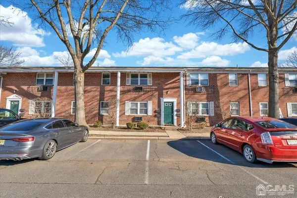 $1,950 | 289 Main Street, Unit 8K, Spotswood, NJ 08884