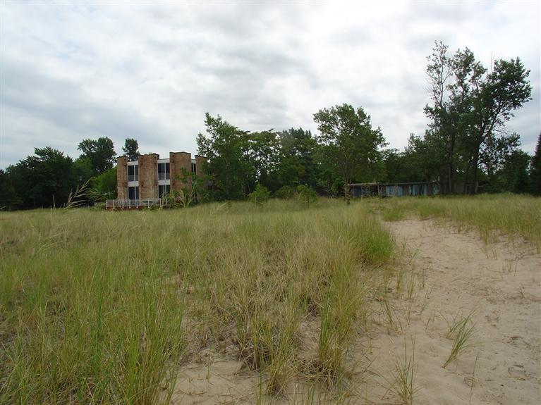 468 Ridgeway Street St. Joseph, MI 49085 - Photo 4 of 16 Additional Photo